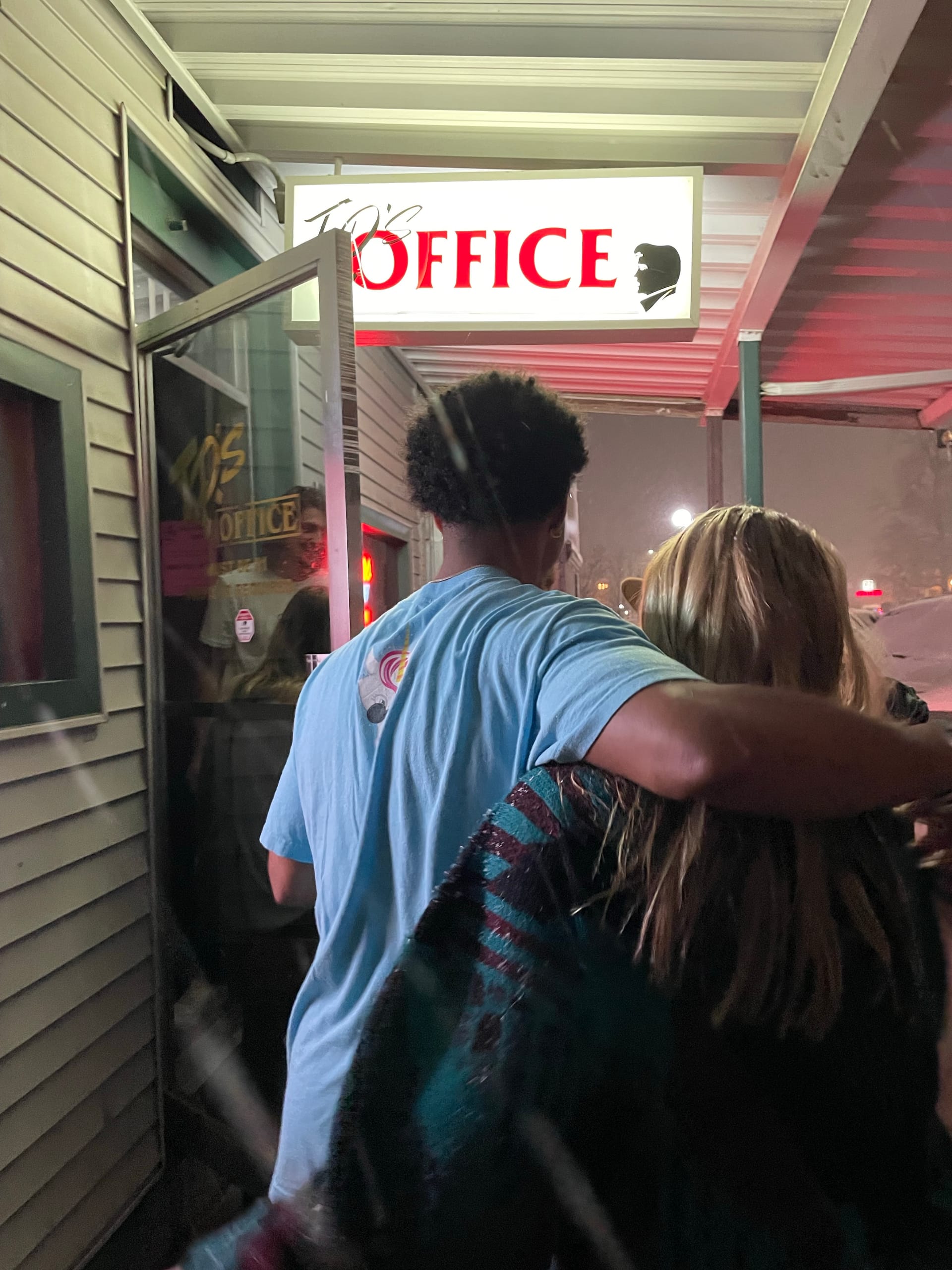 Jo's office, population: us